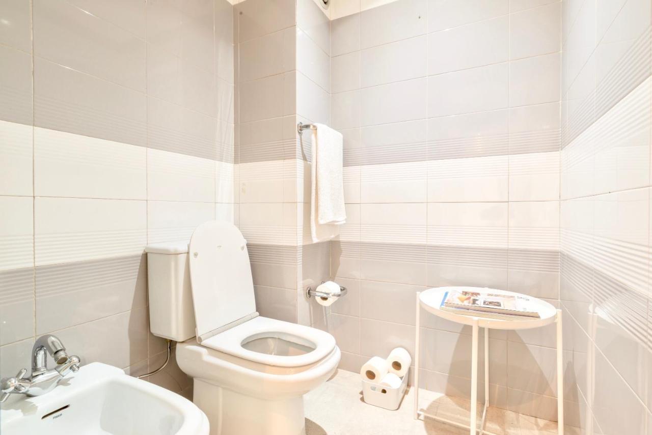 Swimming Pool With Private Parking Apartamento Lisboa
